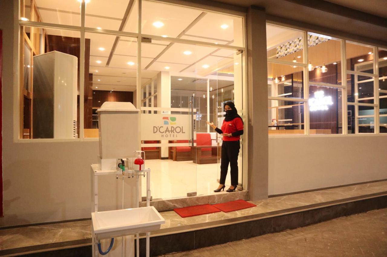 D'Carol Hotel Surabaya Exterior photo